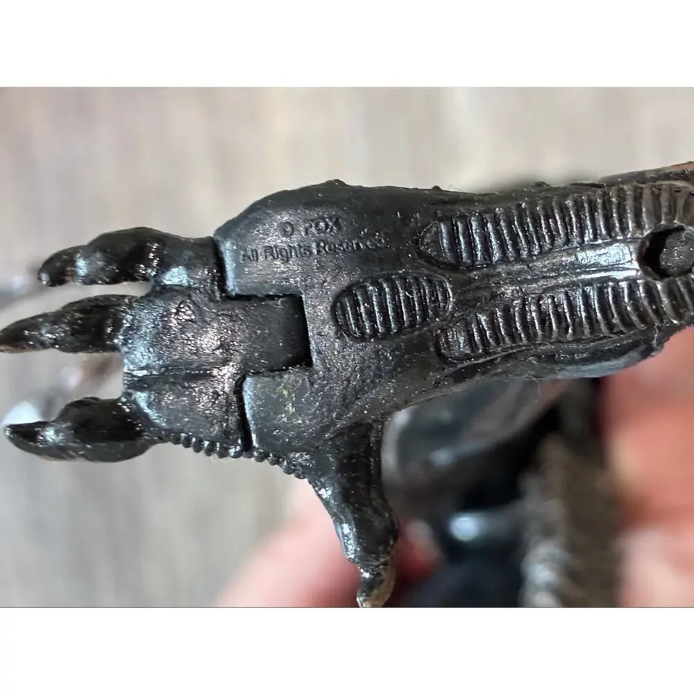 NECA Aliens Xenomorph Action Figures, bundle of 3 w/ articulated joints, 9 in.